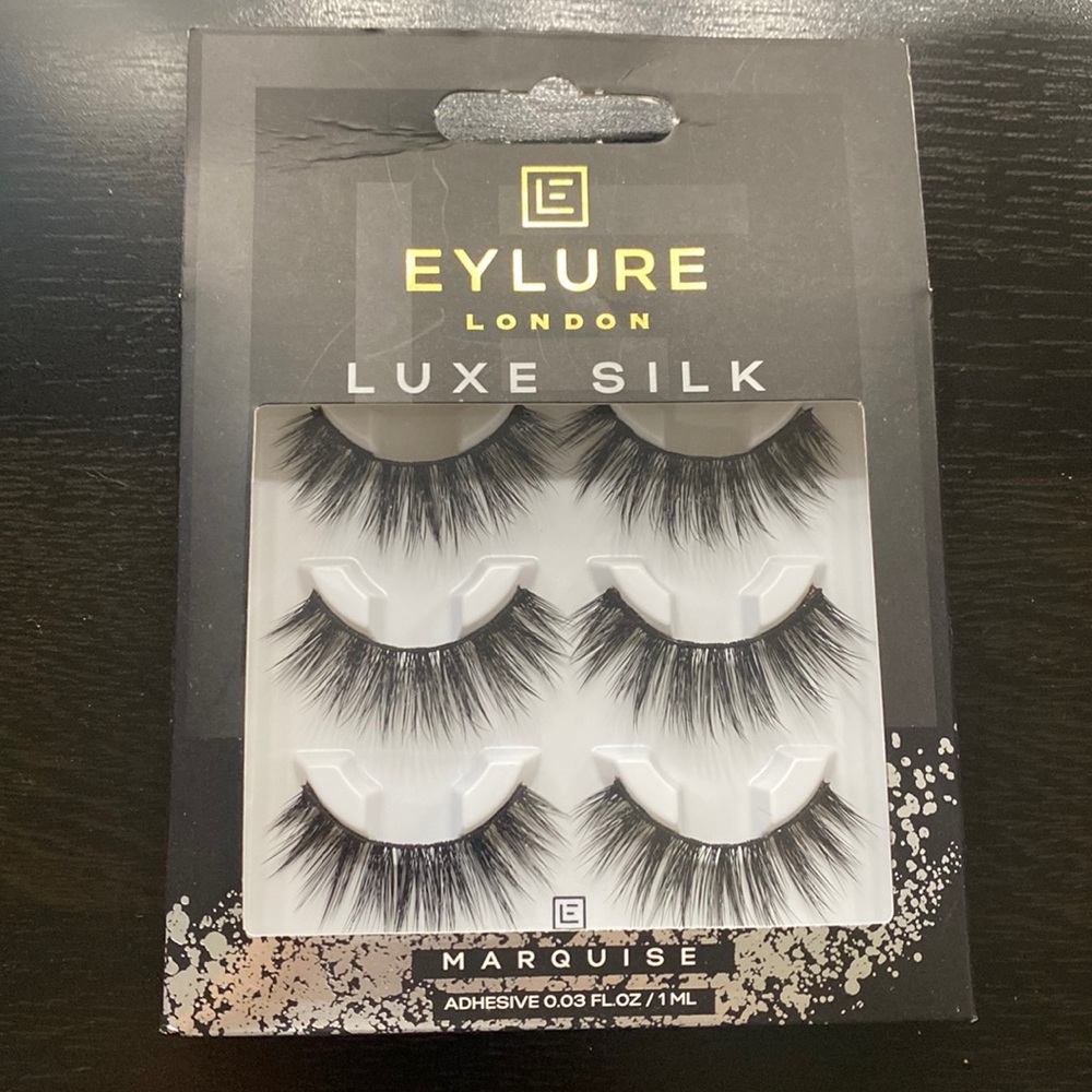 Eylure eyelashes